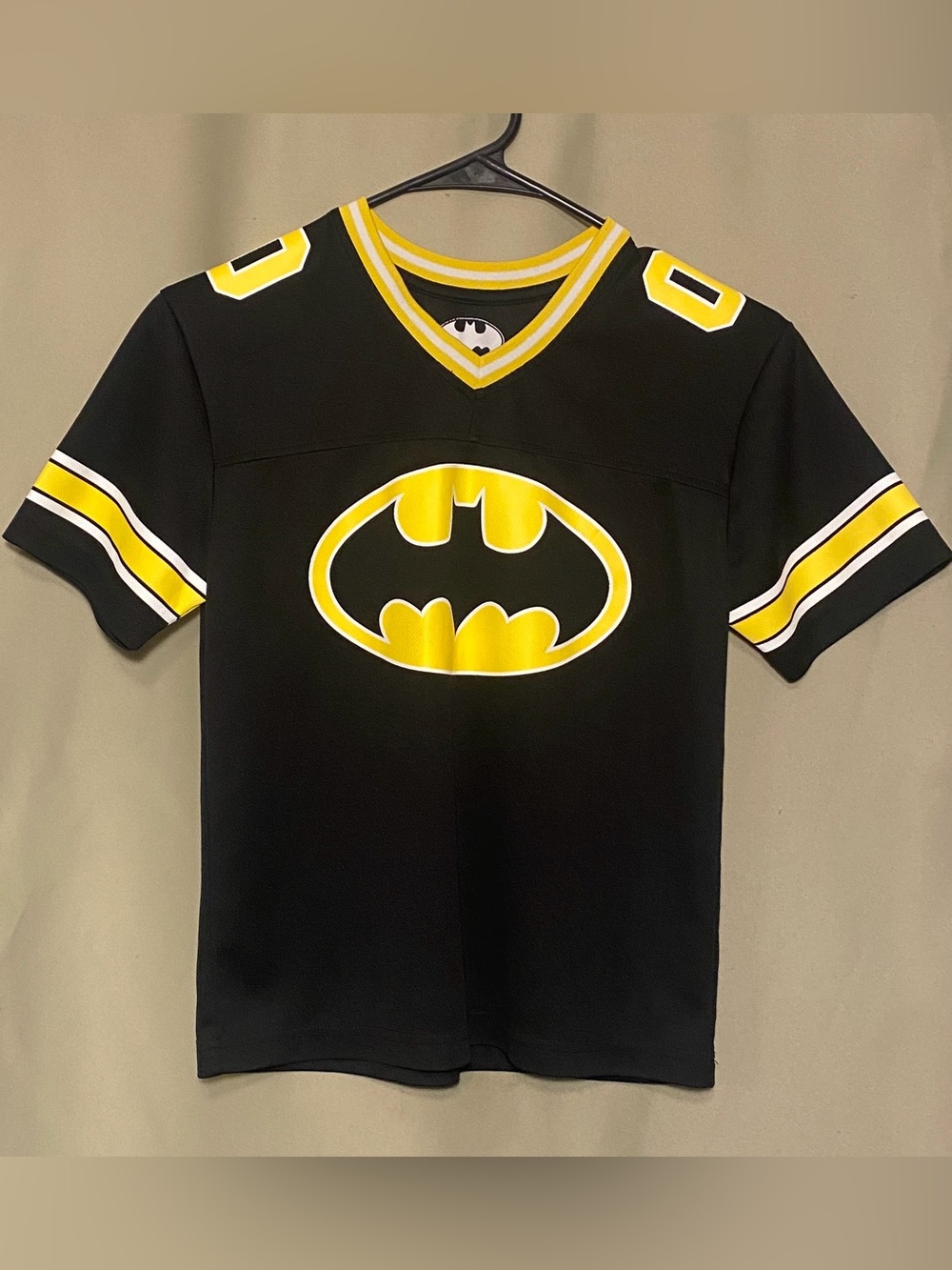DC Comics Batman Jersey #00 Black Yellow Size M (6)